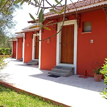 Lägenhetshotell Dendrolivano