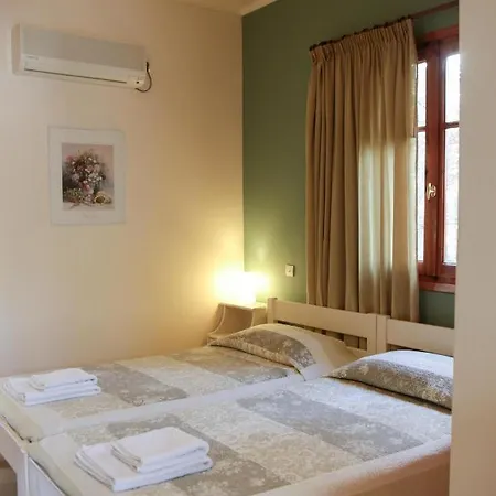δενδρολίβανο 3* Μηνιά