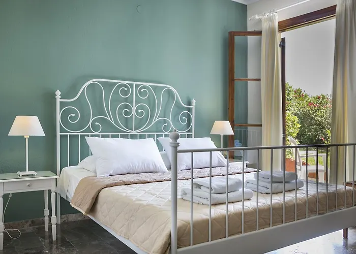 Aparthotel Dendrolivano 4*