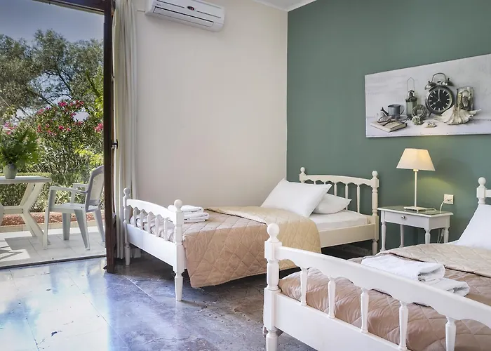 Dendrolivano Aparthotel 3*