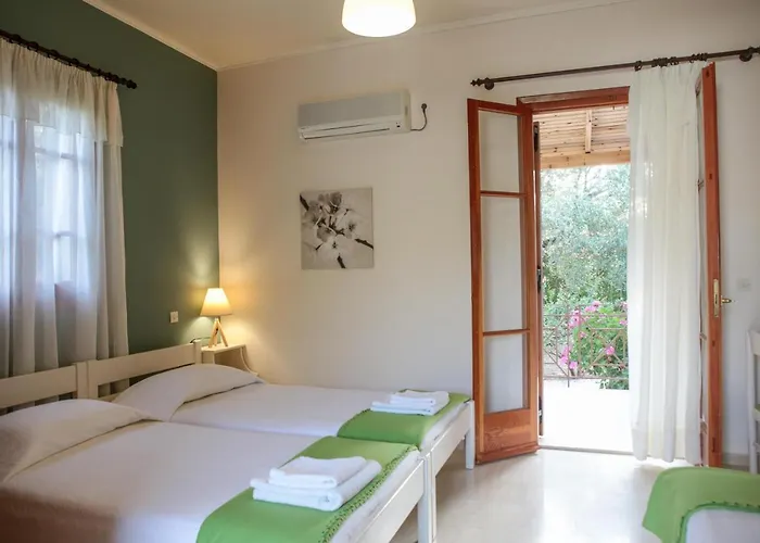 Aparthotel Dendrolivano Minia